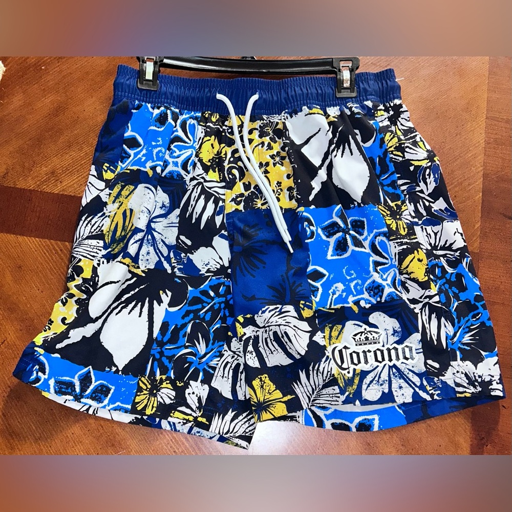 CORONA MENS‎ SWIM SHORTS/SWIM TRUNKS - SIZE 36 - BLUE WATER OCEAN WAVES